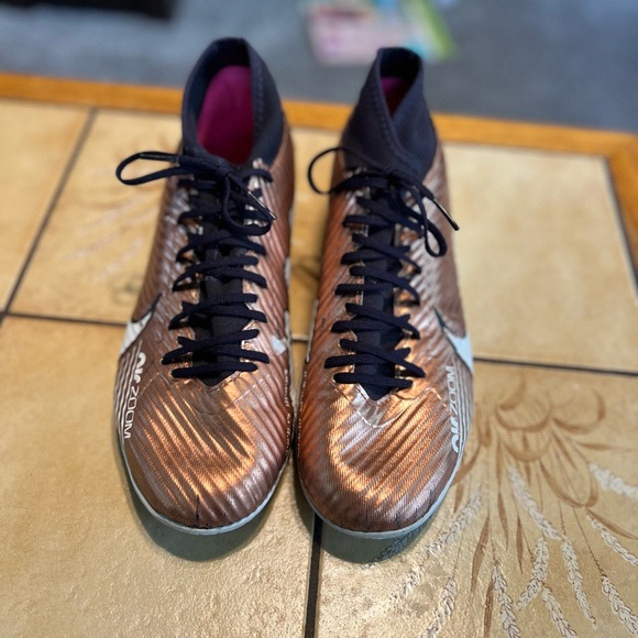 Nike Zoom Mercurial Superfly 9 Academy IC Soccer Shoee - Size 10 - Picture 1 of 10
